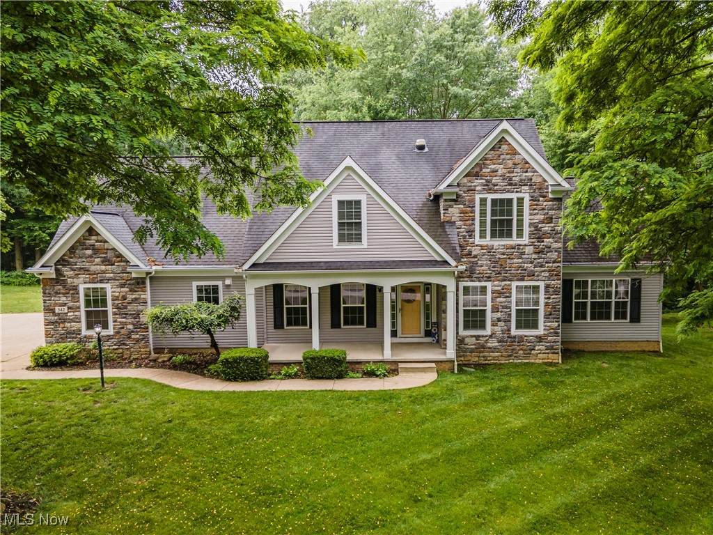 342 Hunter Hills Dr - Photo 1
