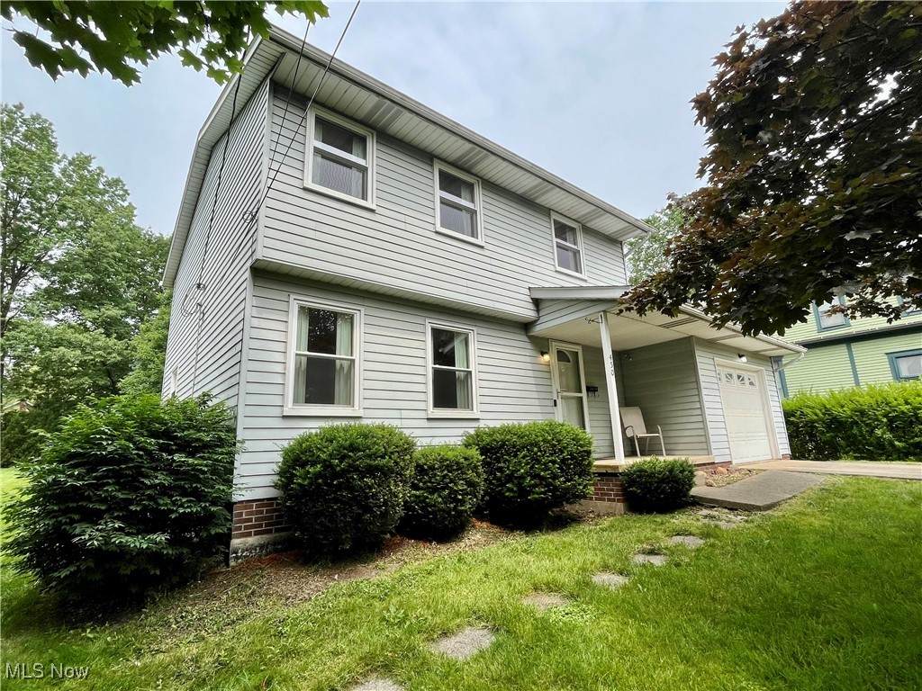 450 Walnut Street - Photo 1