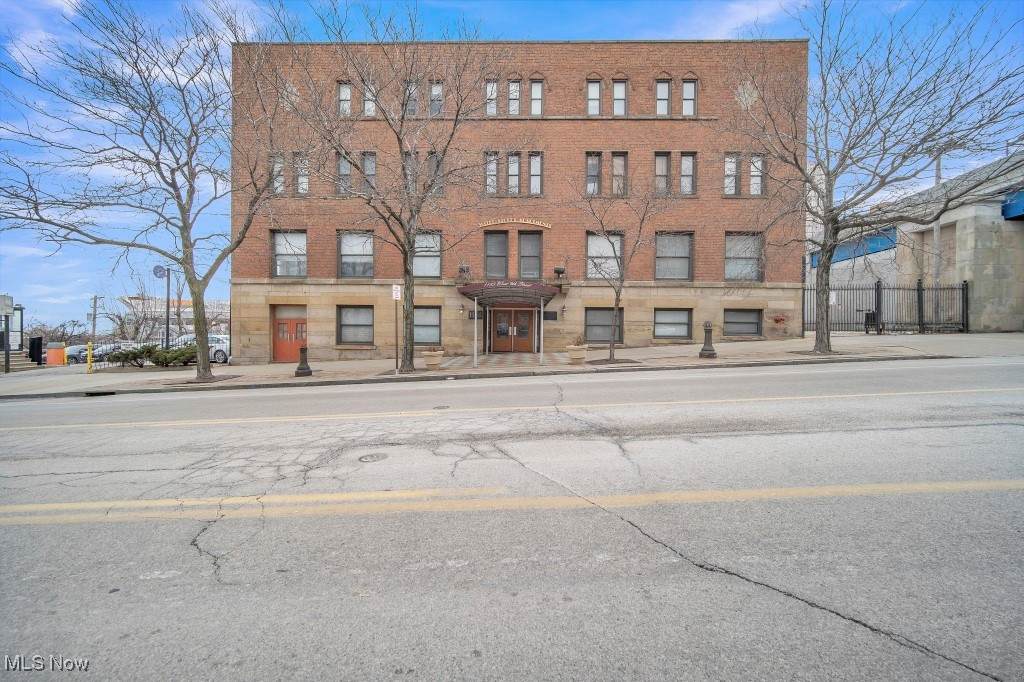 1133 9th Street - Photo 1