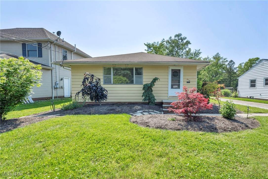 874 Lander Road - Photo 1