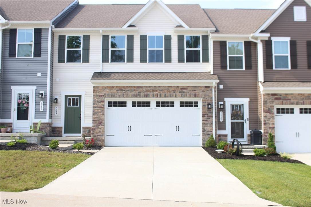 1627 Cypress Road - Photo 1
