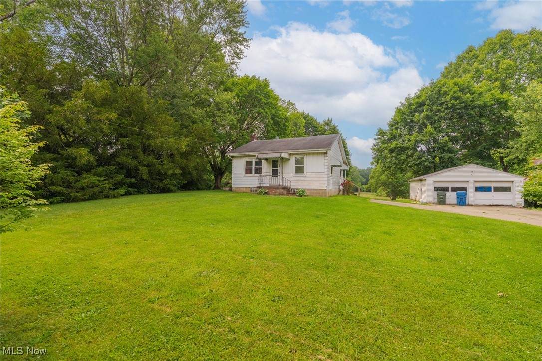 638 Moore Road - Photo 1