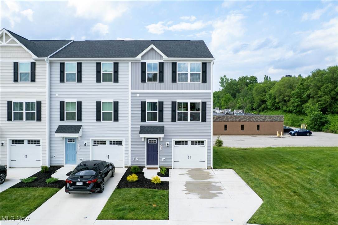 393 Slate Ridge - Photo 1