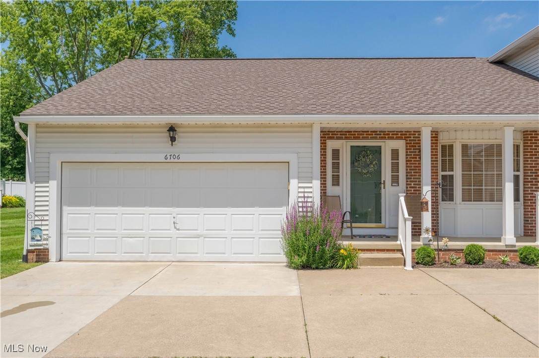 6706 Hogan Way - Photo 1
