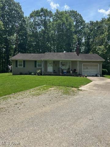 66421 Wolfs Den Road - Photo 1