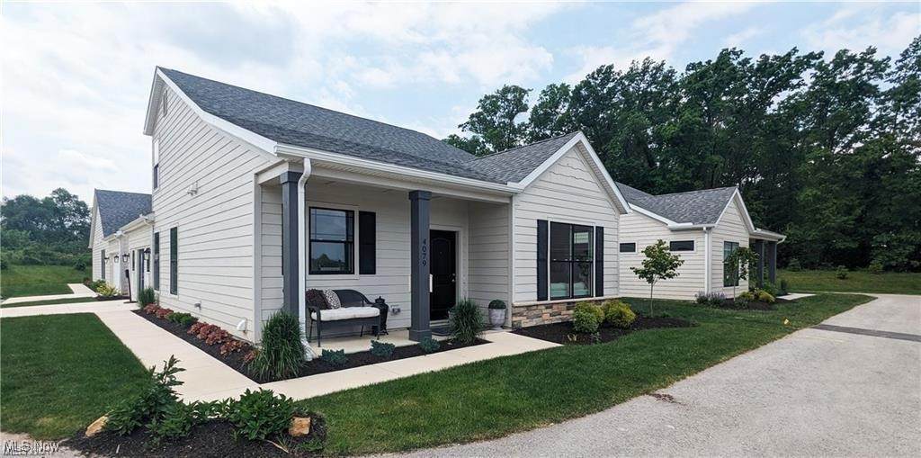 5007 Coventry Circle - Photo 1
