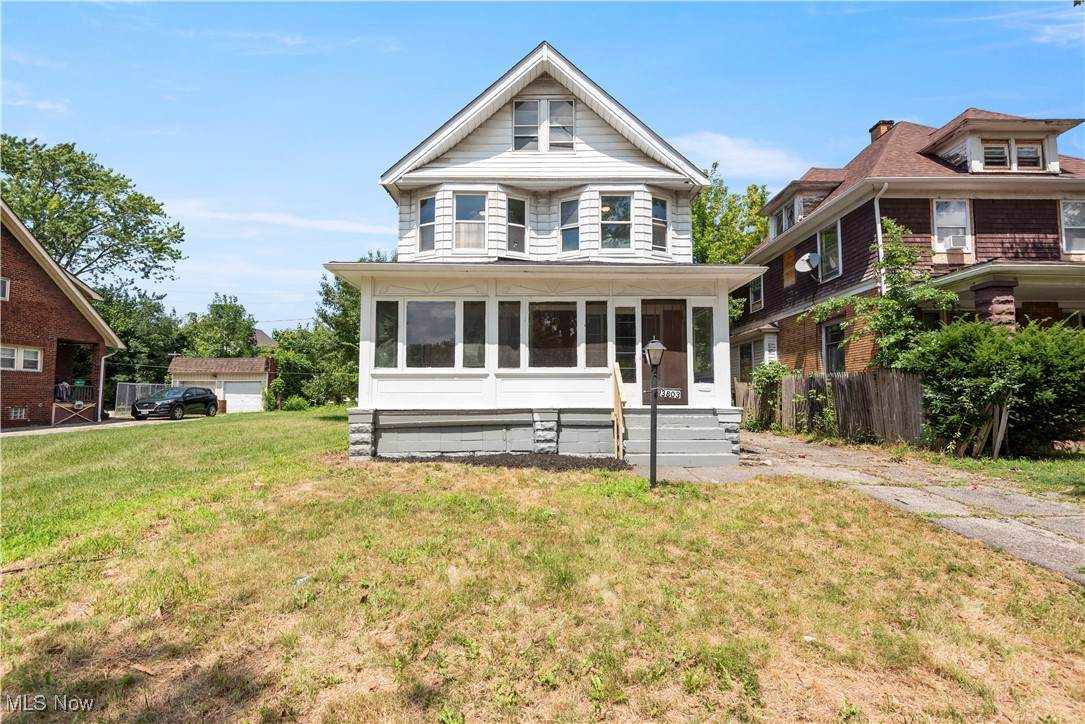 13803 Mcelhattan Avenue - Photo 1