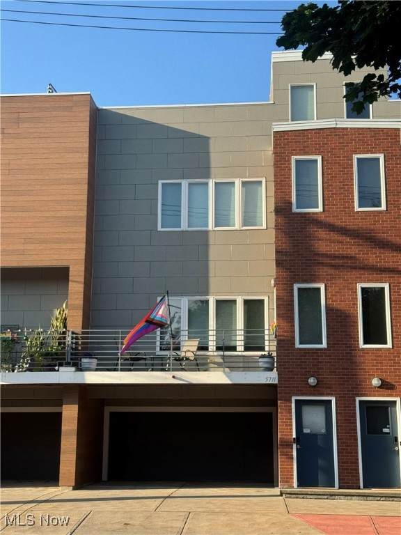 5711 Bridge Avenue - Photo 1