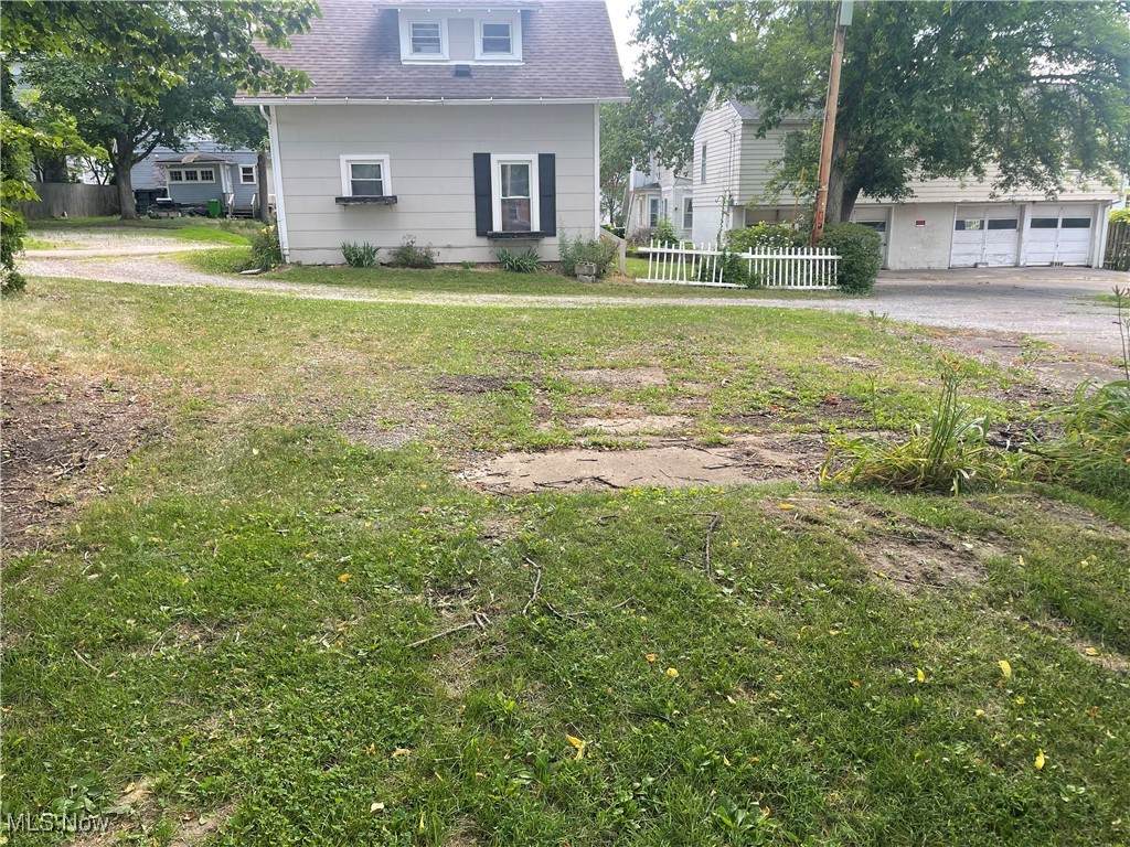 https://bt-photos.global.ssl.fastly.net/normls/orig_boomver_1_5138690-2.jpg