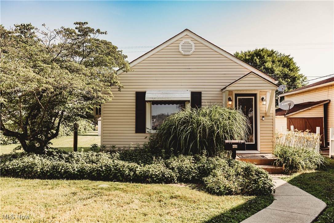 204 Union Avenue - Photo 1