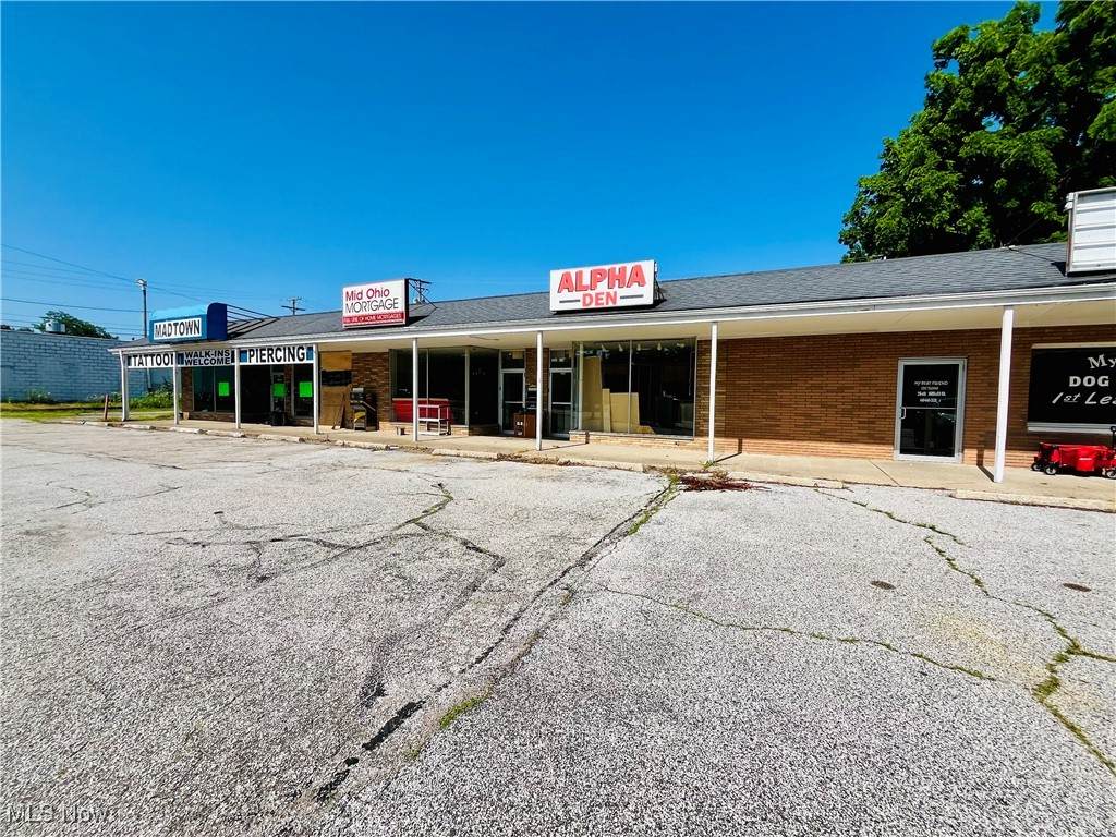 2646 Hubbard Road - Photo 1