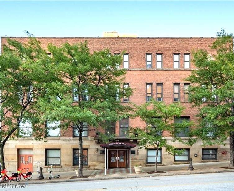 1133 9th Street - Photo 1