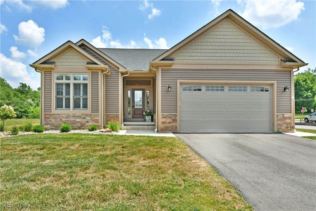 2080 Briarwood Court - Photo 1
