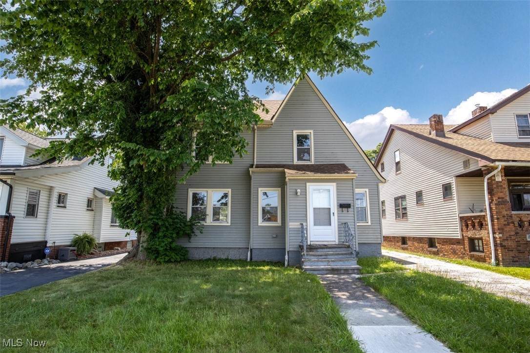 13804 Rexwood Avenue - Photo 1