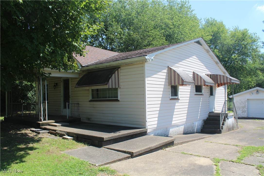 401 Old Colliers - Photo 1