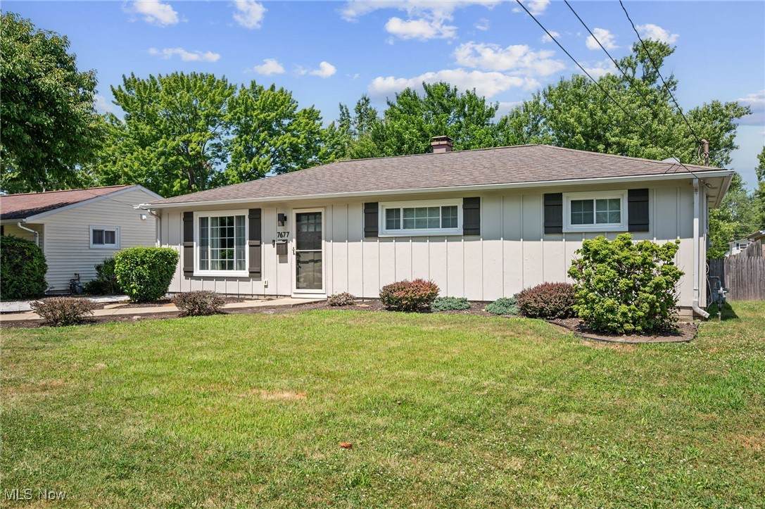 7677 Goldenrod Drive - Photo 1
