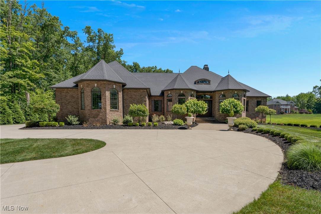 8040 Briarwood Court - Photo 1
