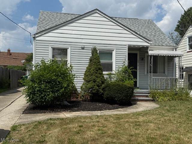 15513 Rockside Road - Photo 1