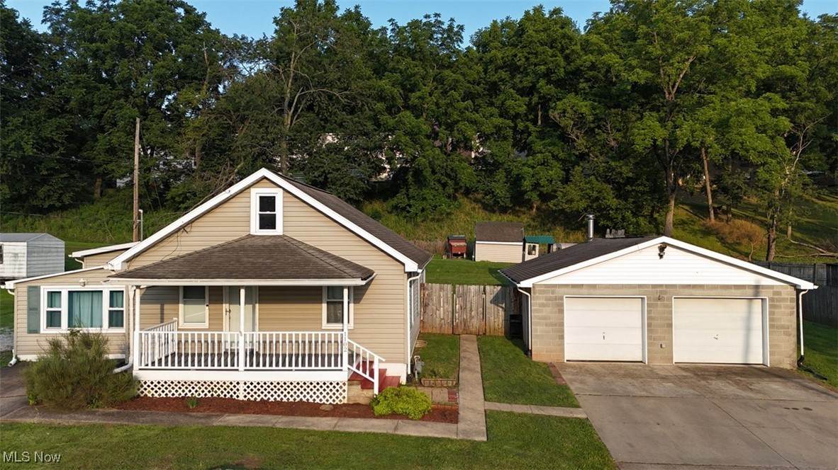 1102 14th Avenue - Photo 1