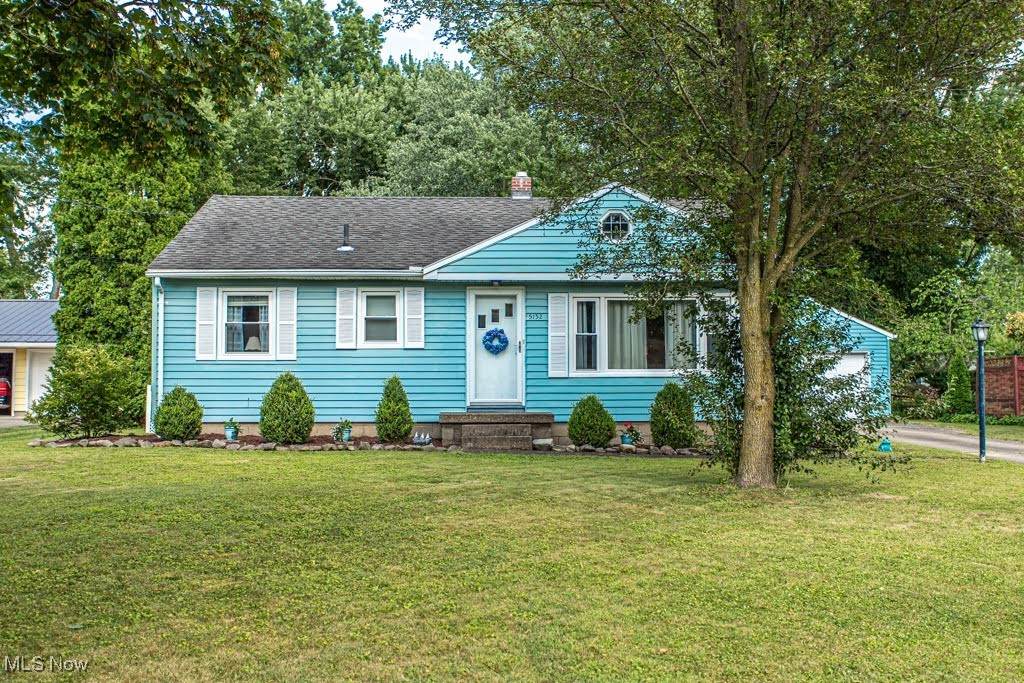 5152 Alva Avenue - Photo 1