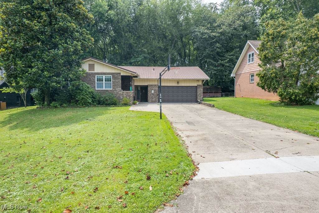 1294 Lakewood Circle - Photo 1