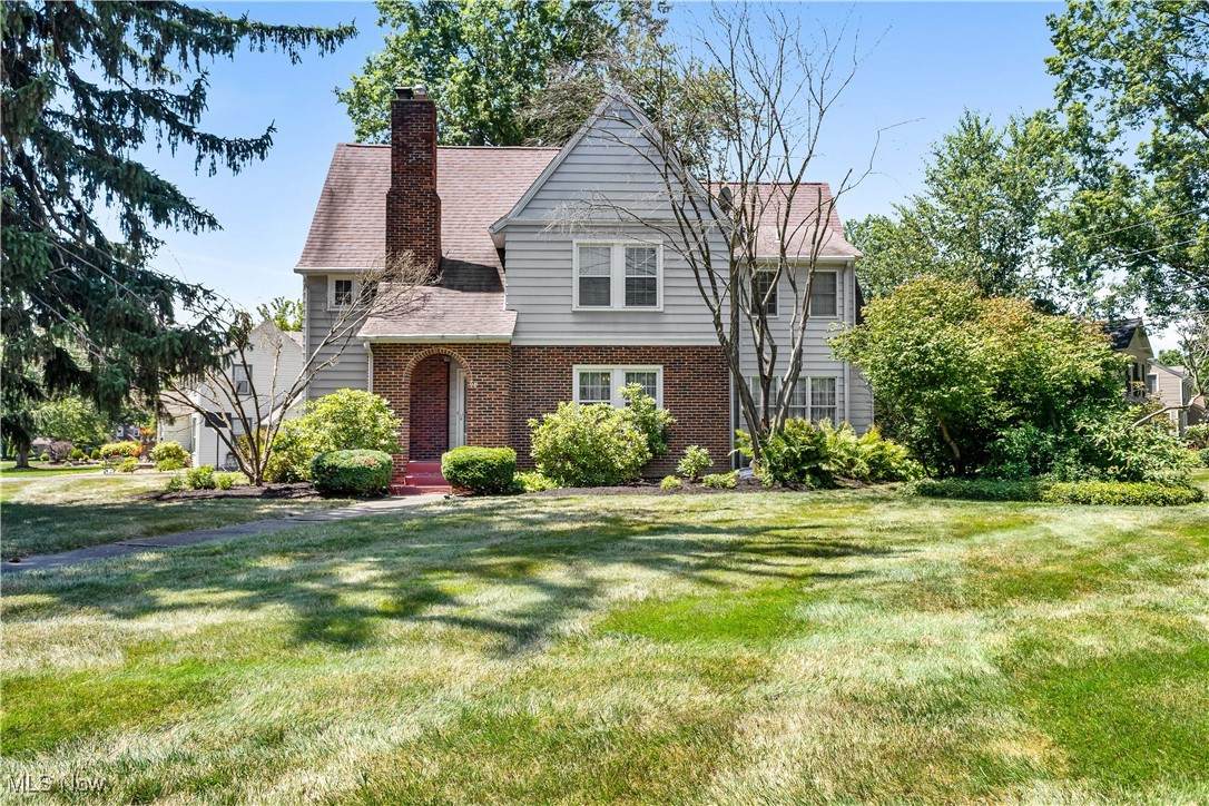 68 Ridgewood Drive - Photo 1