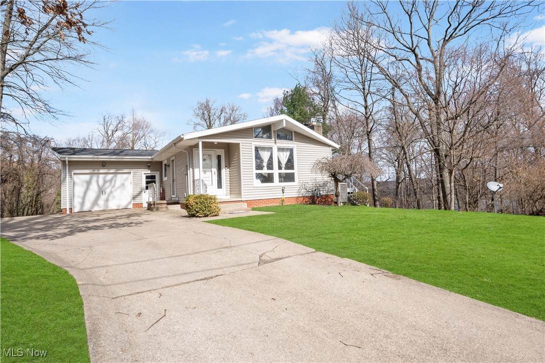 70 Iroquois Trail - Photo 1