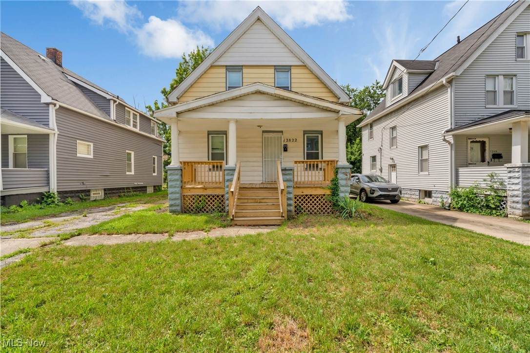 12822 Ferris Avenue - Photo 1