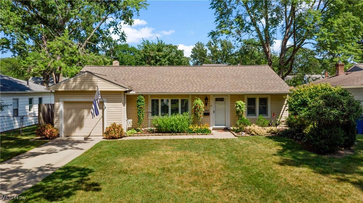 6965 Oakwood Road - Photo 1