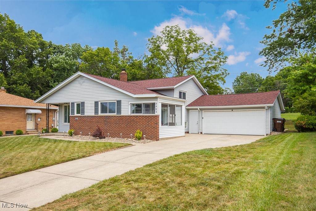 5403 Amherst Drive - Photo 1