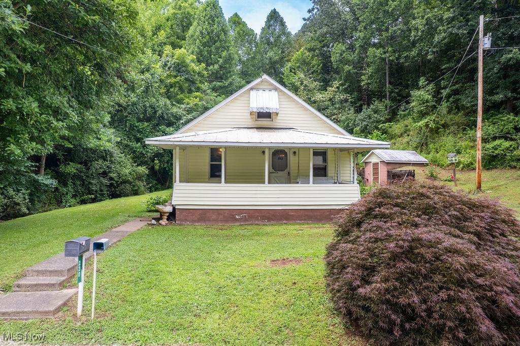 230 5 Mile Road - Photo 1