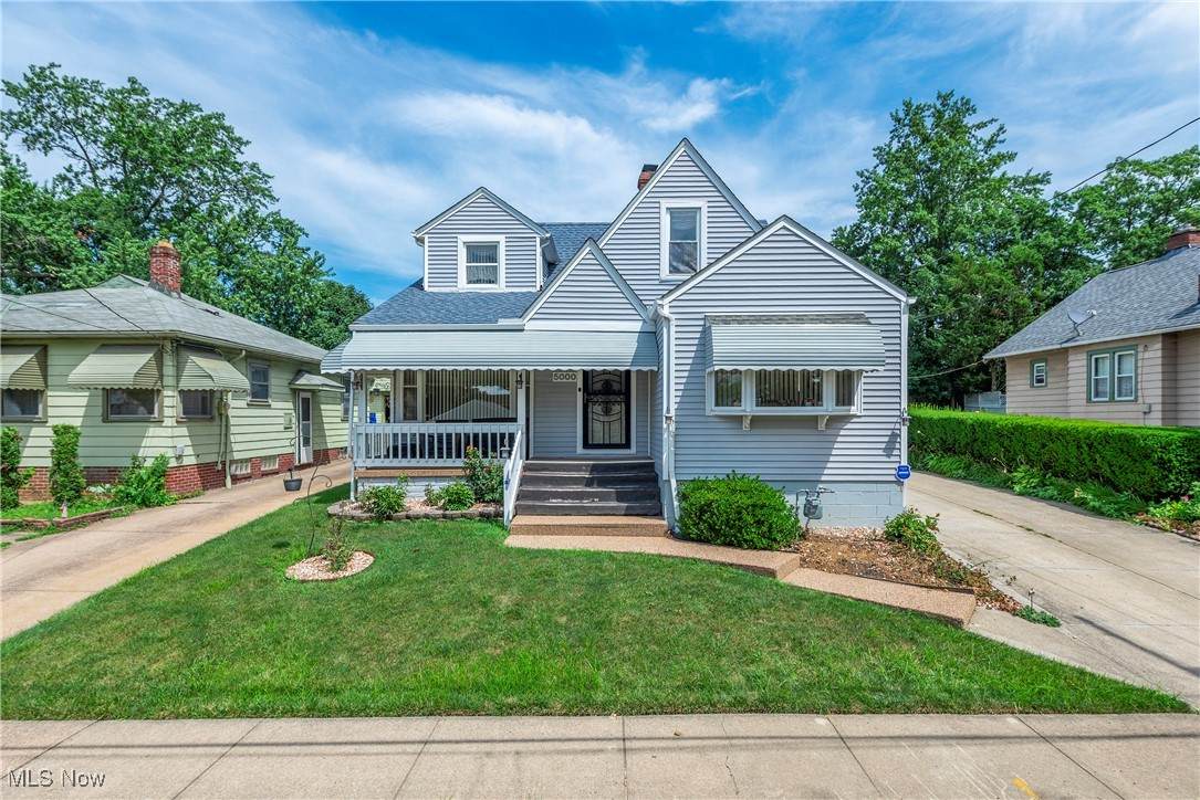 5000 Behrwald Avenue - Photo 1