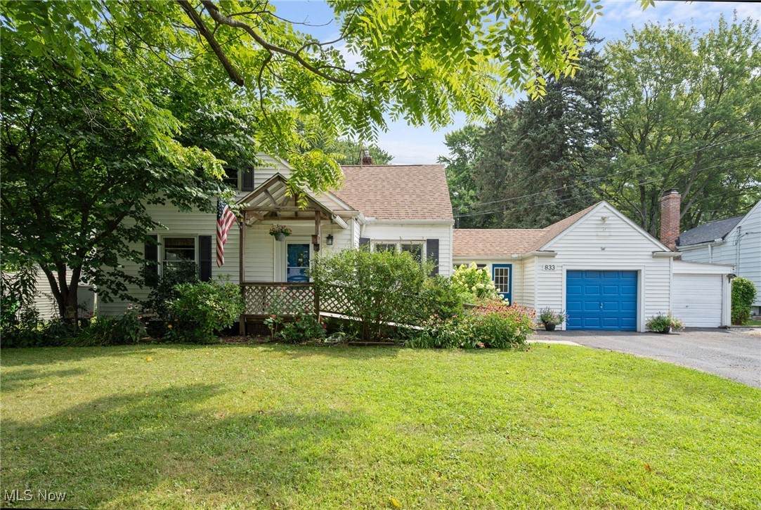 833 Lander Road - Photo 1