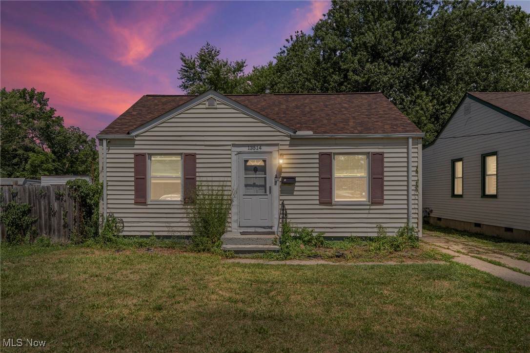 13514 Carrington Avenue - Photo 1
