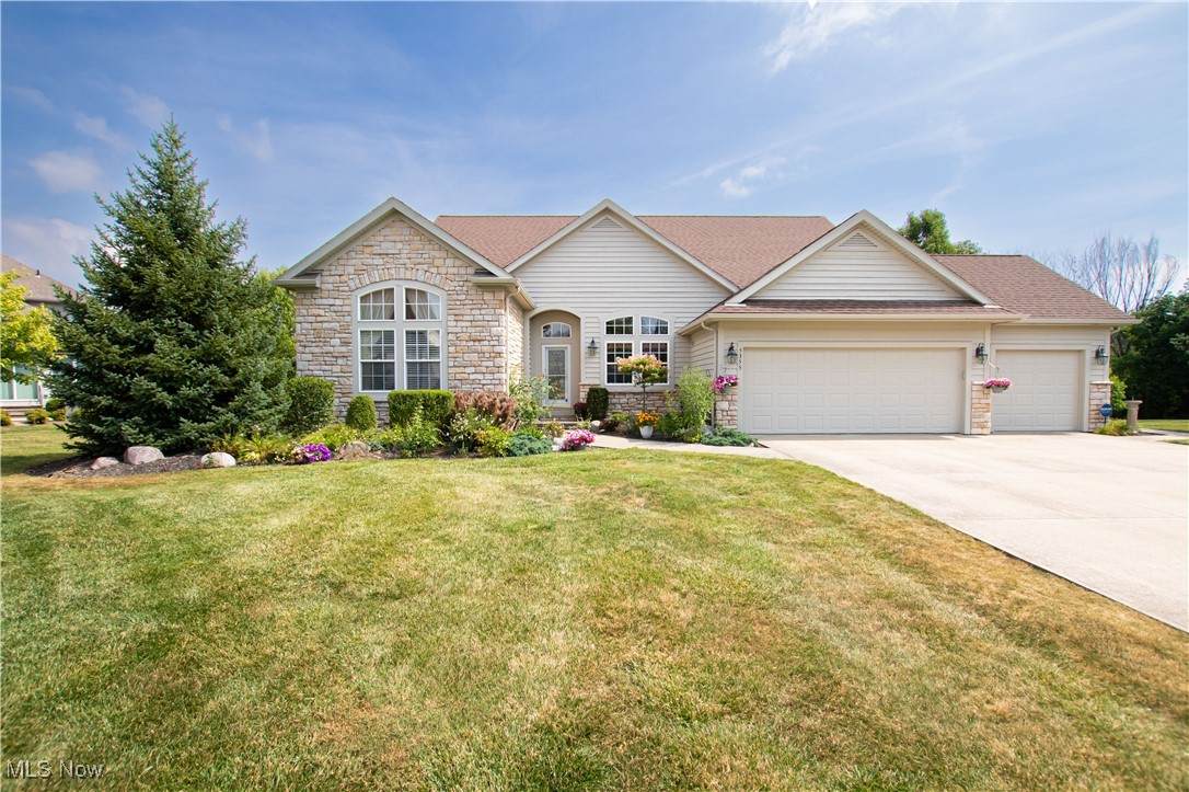 5355 Muirfield Drive - Photo 1