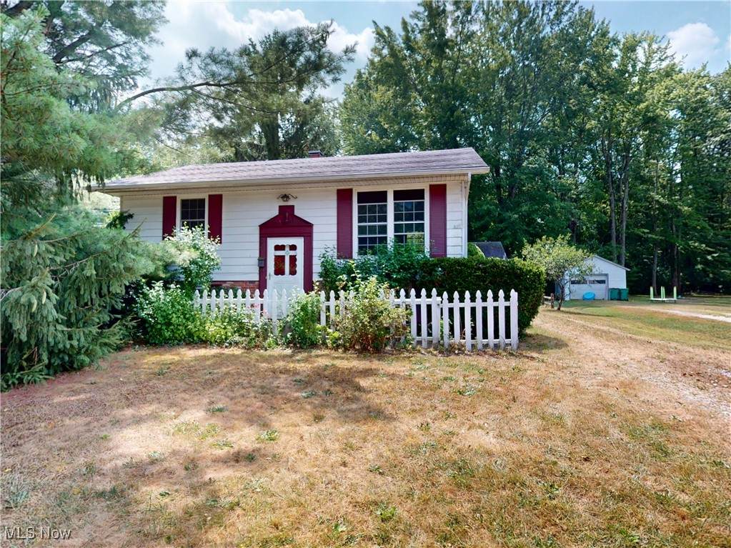 440 Roosevelt Drive - Photo 1