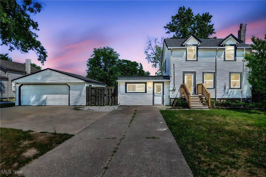 34061 Roberts Road - Photo 1