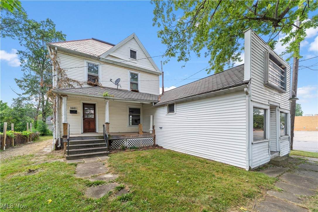 1601 Middle Avenue - Photo 1