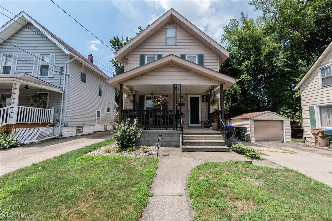 2006 Cook Street - Photo 1