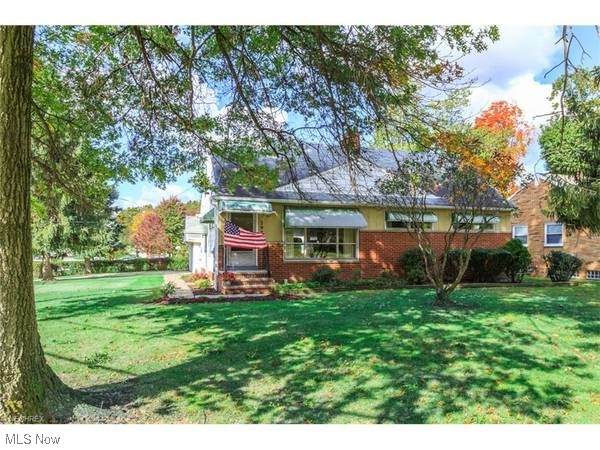 298 Richmond Road - Photo 1