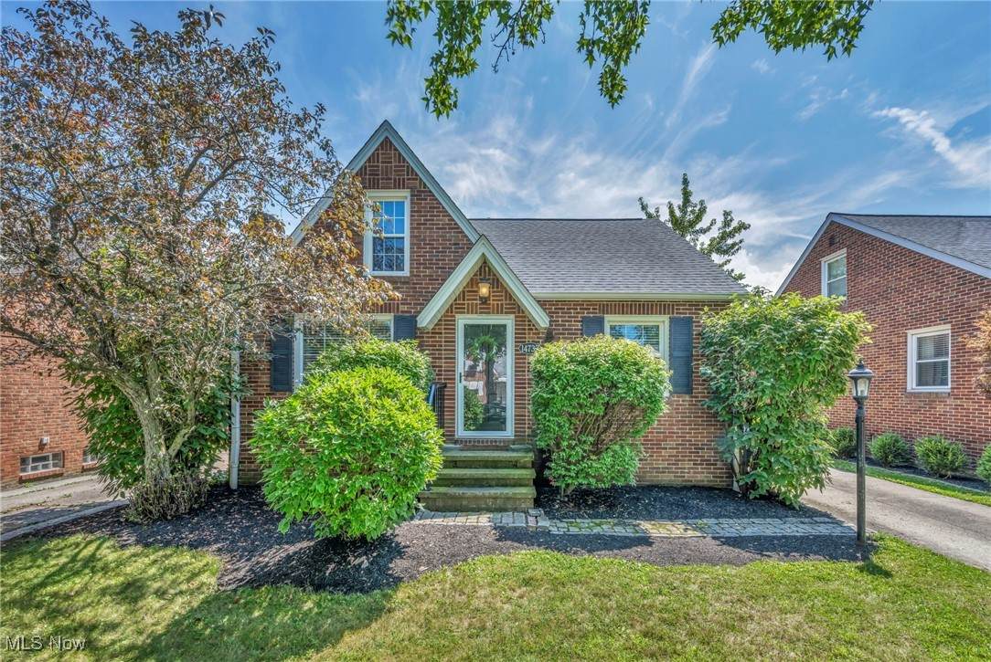 14733 Harley Avenue - Photo 1