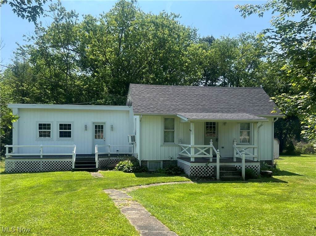 2320 Sundance Road - Photo 1