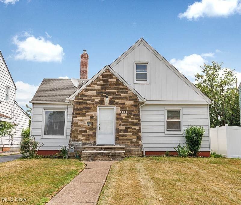 615 266th Street - Photo 1