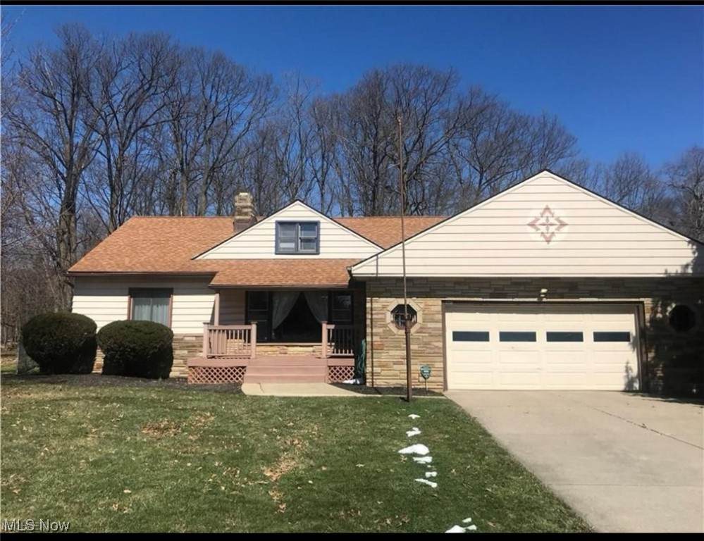 1759 Sunset Drive - Photo 1
