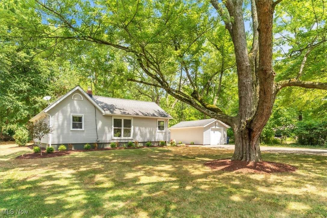 487 Perry Road - Photo 1