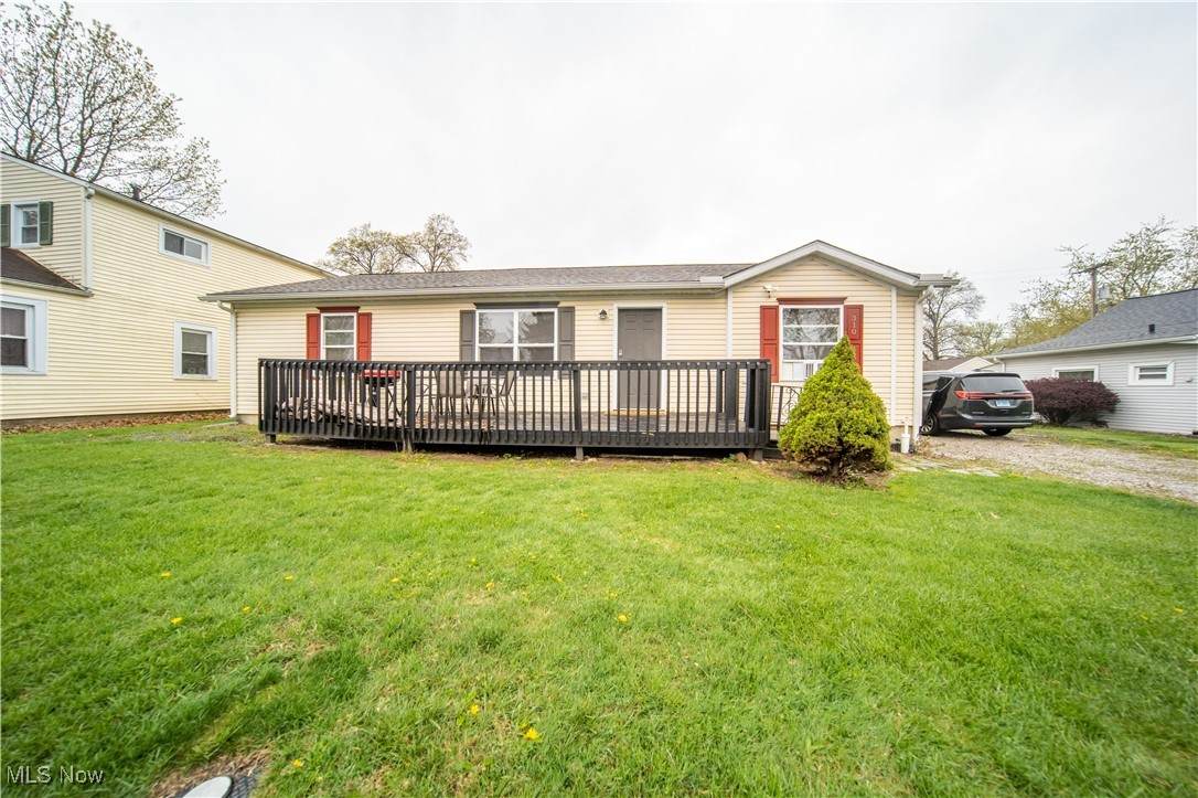 310 Essex Road - Photo 1