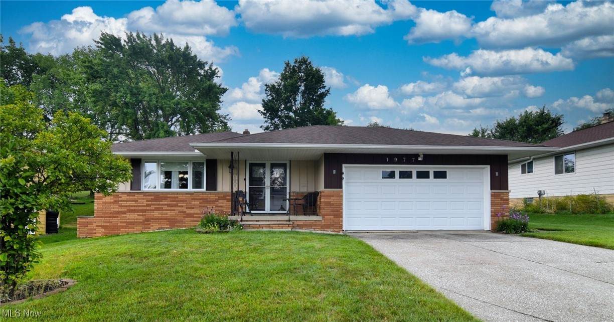 1977 Jacqueline Drive - Photo 1