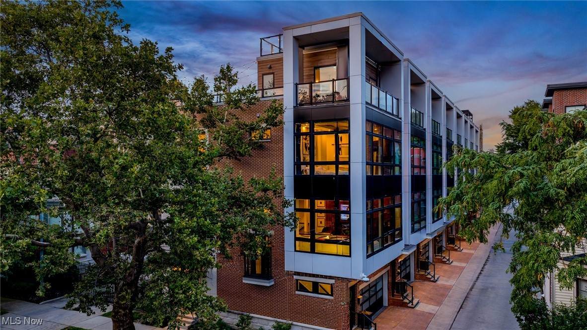 3118 Vine Court - Photo 1