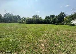 1120 6th Street - Photo 1