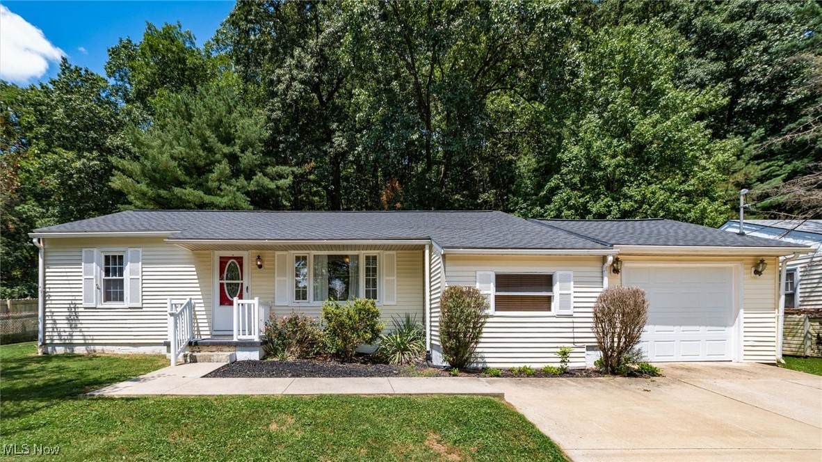 3025 Linden Avenue - Photo 1